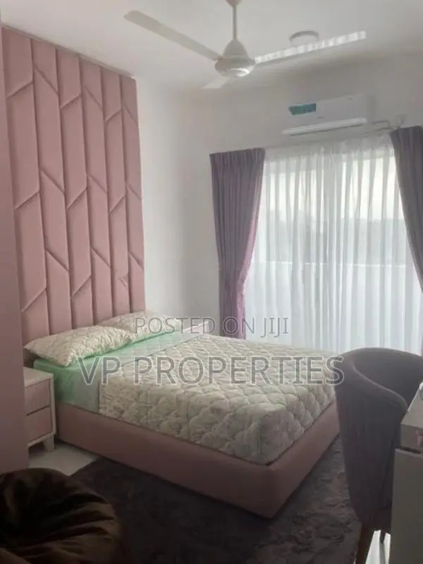 Luxury Brand New 3 Bed Apartment - Nugegoda