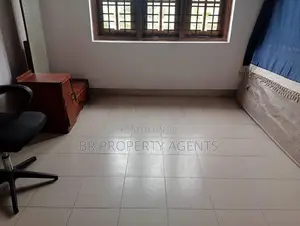 Two Story House for Sale in Thalawathugoda