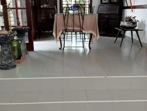Two Story House for Sale in Thalawathugoda