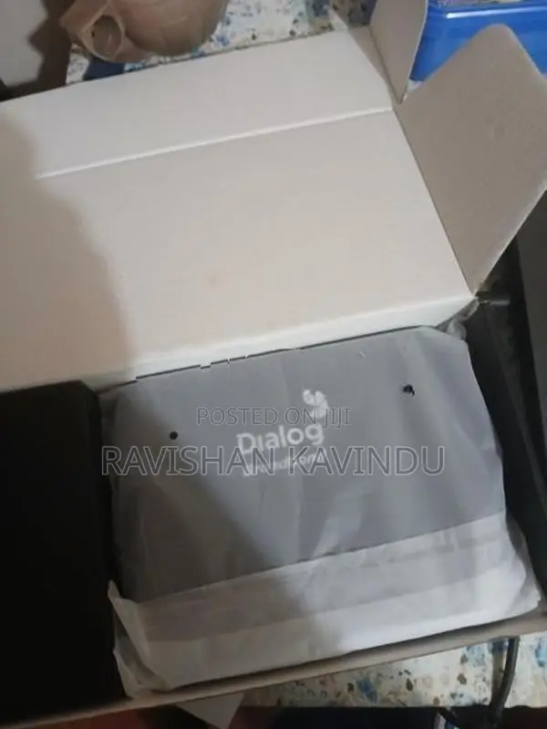 S12 Pro CAT6 Router