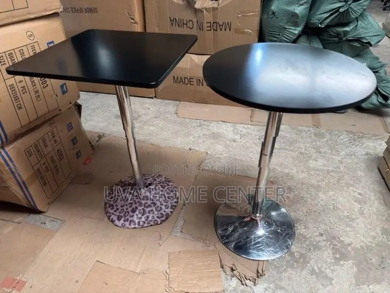 Imported Round Bar Table