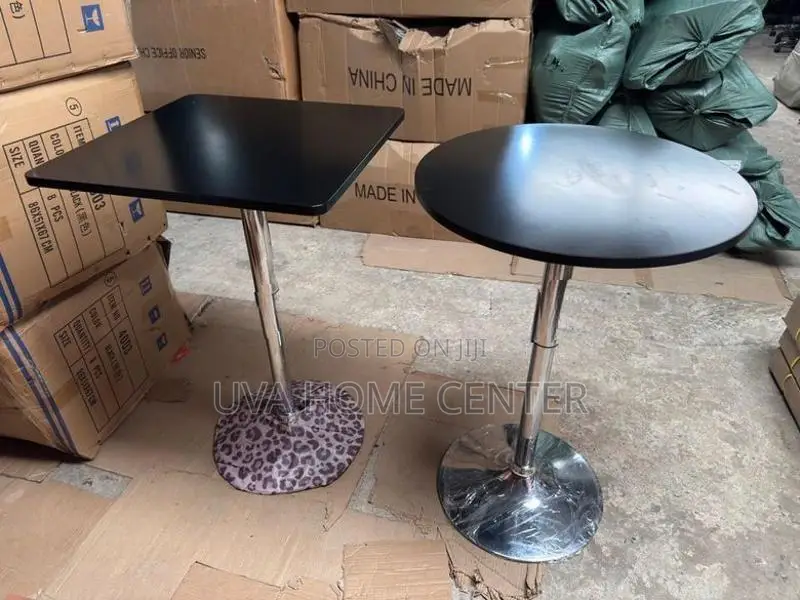 Imported Round Bar Table