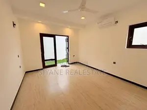 Luxury New House for Sale in Battaramulla