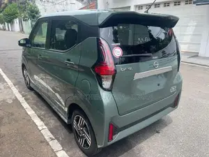 Nissan Dayz Highway Star 2024