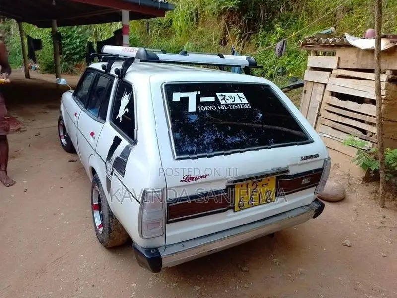 Mitsubishi Lancer Sedan 1984