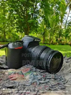 Nikon D5500 Camera with 18-55mm Lens