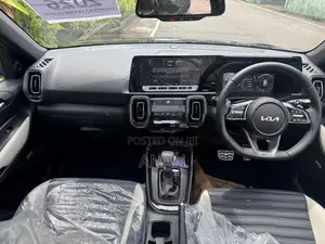 Kia Sonet GTX Plus 2026