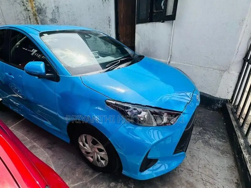 Toyota Yaris X Grde 2023