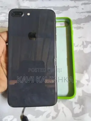 Apple iPhone 8 Plus (Used)