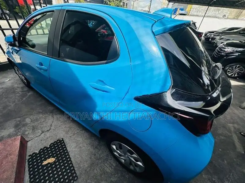 Toyota Yaris X Grde 2023
