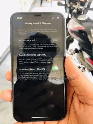 Apple iPhone 11 (Used)