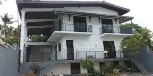 Two Story House For rent in Athurugiriya