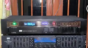 Sansui Digital Stereo Tuner T-9