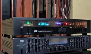 Sansui Digital Stereo Tuner T-9