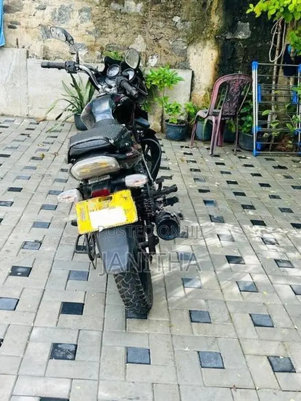 Bajaj Discover 2011