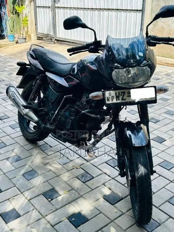 Bajaj Discover 2011