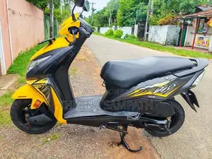 Honda Dio 2017
