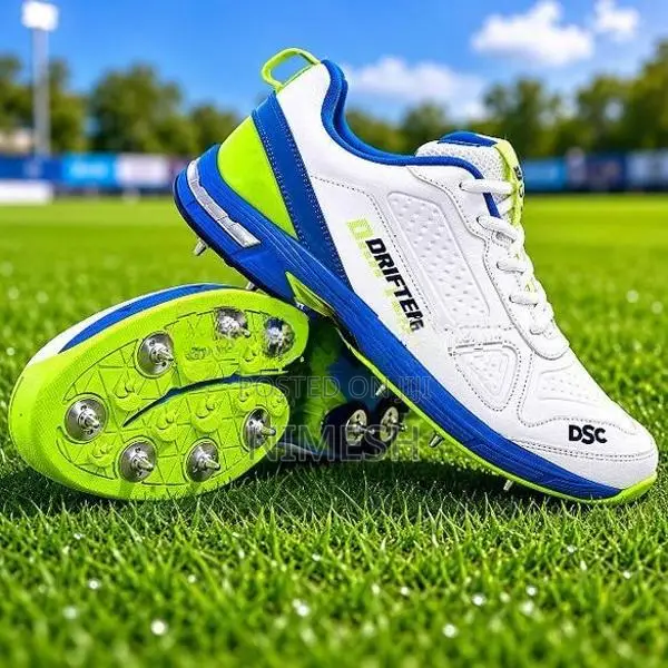 DSC Drifter Cricket Spike Shoes