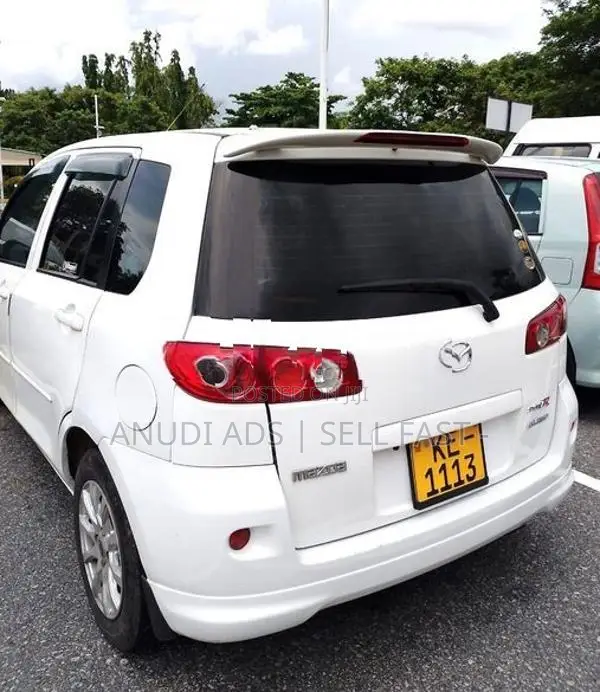 Mazda Demio 2006