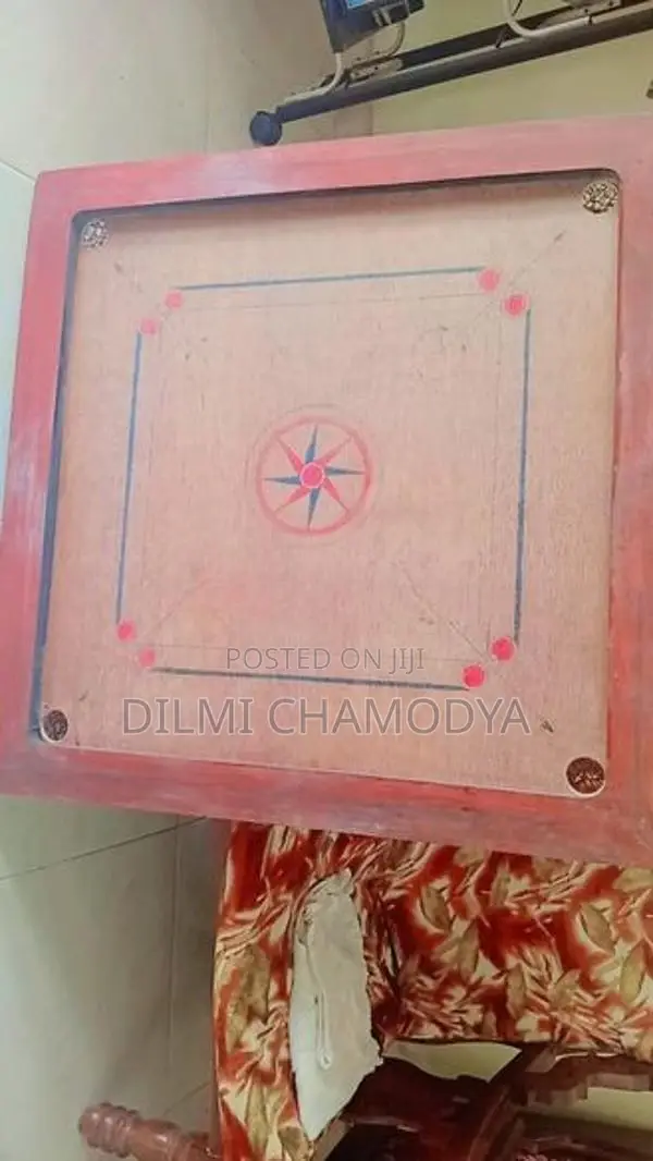 කැරම් බෝඩ්