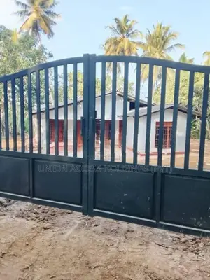 කුරුණෑගල ඉබිබාගමුව නගරයට ආසන්න අලුතින් නිමකල නිවස සමඟ පර්චස් 73ක්