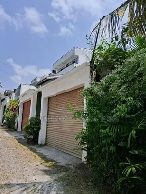 House for Sale in Boralesgamuwa ( File No 118 E)