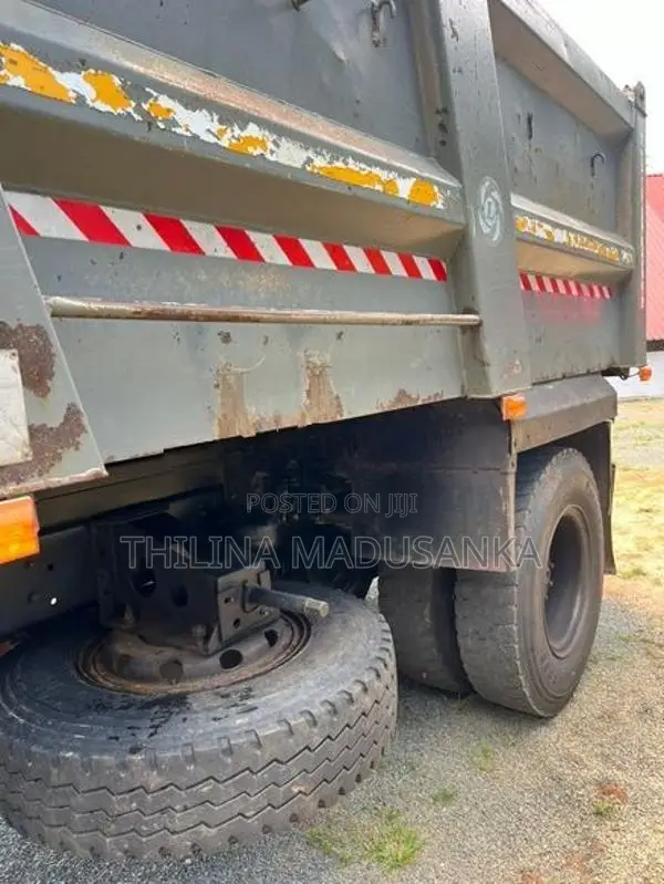 Ashok Leyland 3 Cube Tipper 2016