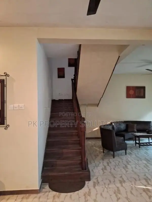 House for Sale in Boralesgamuwa ( File No 118 E)