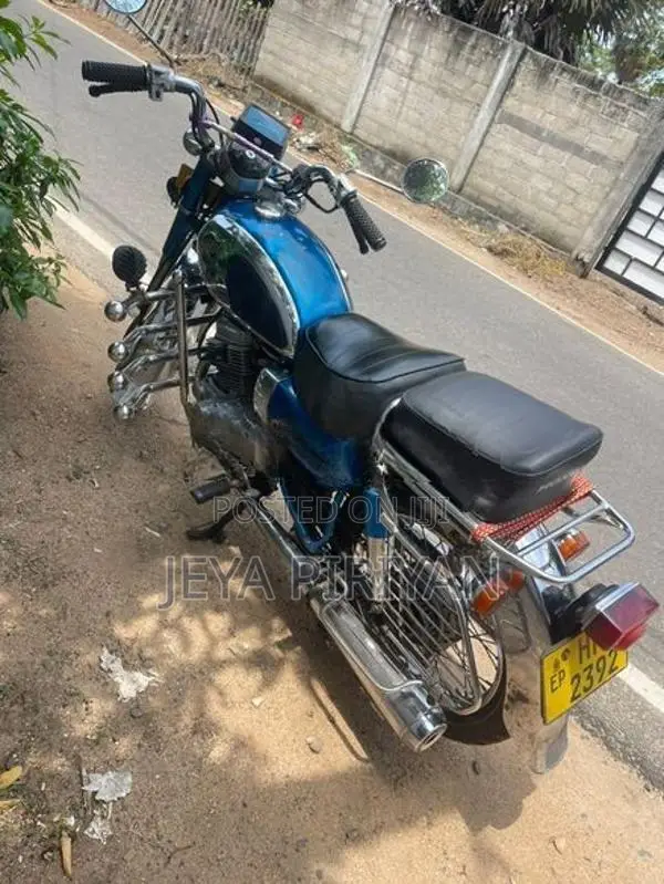 Honda CD 125 2001