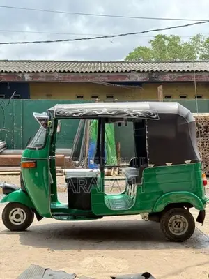 Bajaj RE 2 Stroke 2005