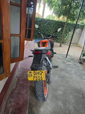 KTM Duke 200 Bs4 2018