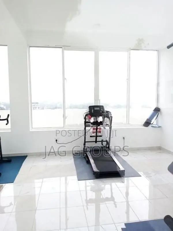4BR Luxury Apartment-Colombo 5