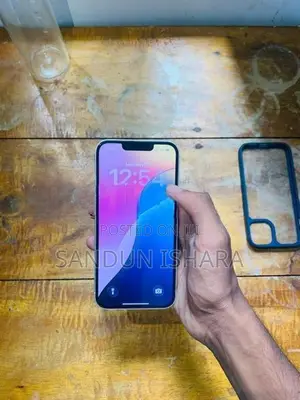 Apple iPhone 14 (Used)