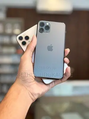 Apple iPhone 11 Pro 256GB (Used)