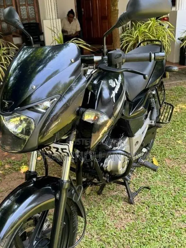 Bajaj Pulsar 150 2016