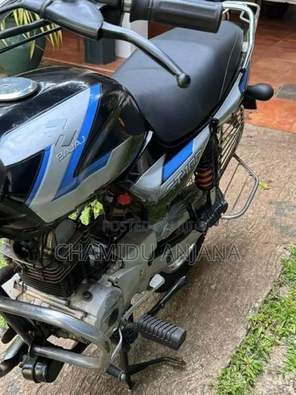 Bajaj CT100 2014