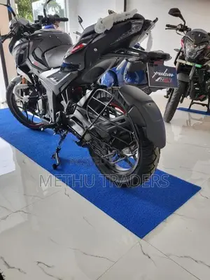 Bajaj Pulsar N160 Preamium 2026