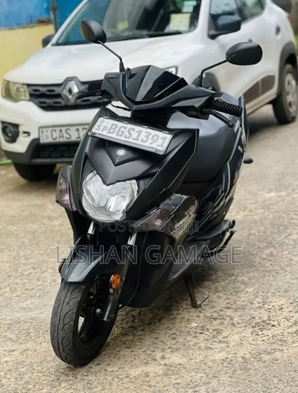 Yamaha Ray ZR Black Night 2018