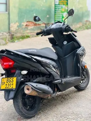 Yamaha Ray ZR Black Night 2018