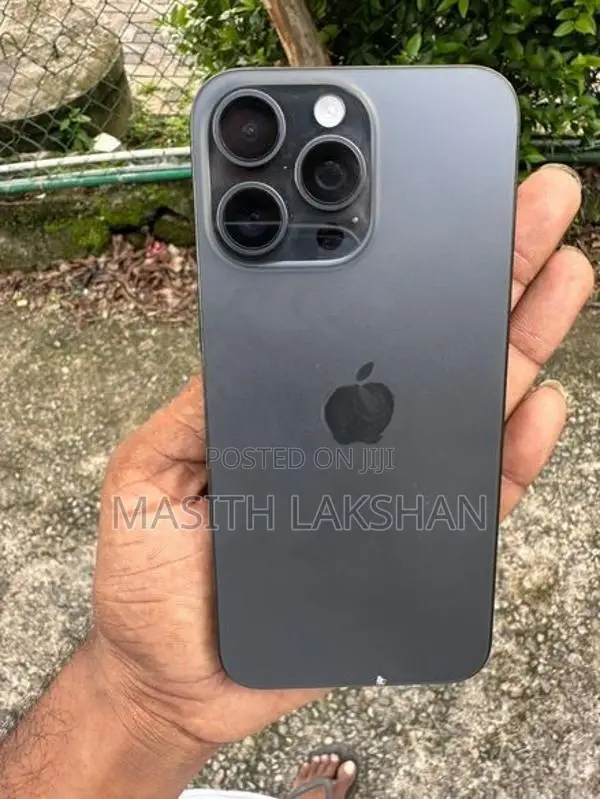 Apple iPhone 15 Pro Max (Used)