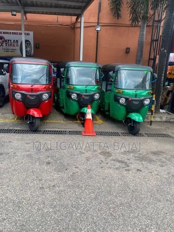 Bajaj RE brand new 2026