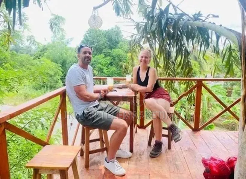 Restaurant with Land for Lease Long Term in Sigiriya