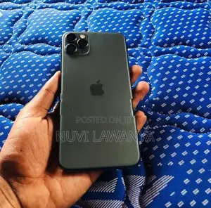 Apple iPhone 11 Pro Max (Used)