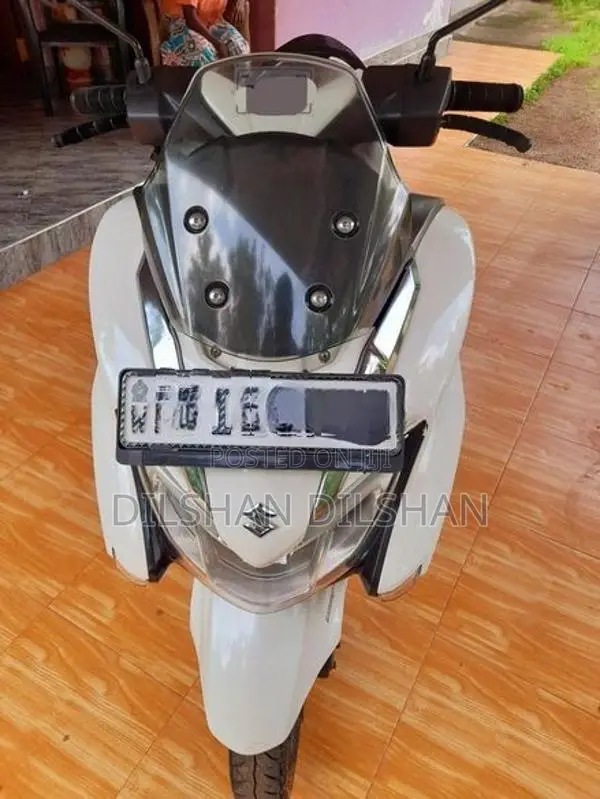 Suzuki Burgman 125 2020