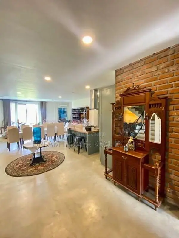 Three Stories Luxury House For Sale in Malabe