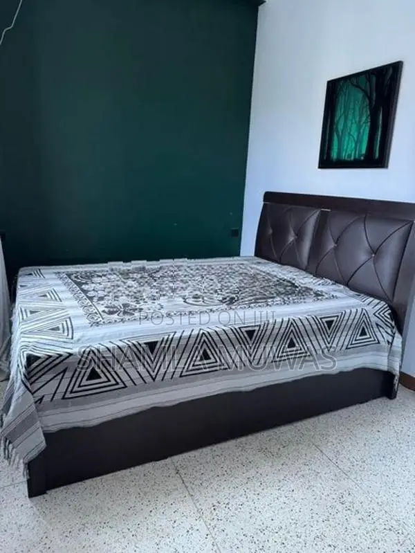 Bedroom Furniture Set