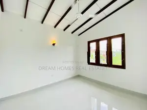 Luxury Super House for Sale in Athurugiriya