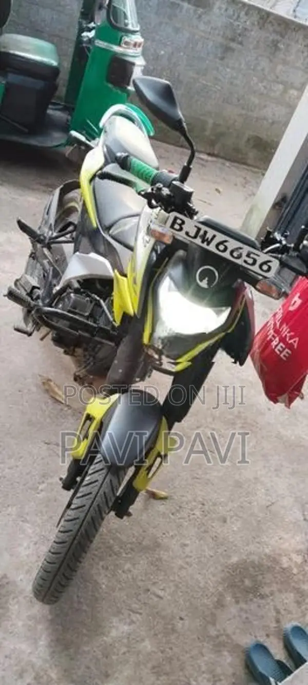 Bajaj Pulsar N125 2025