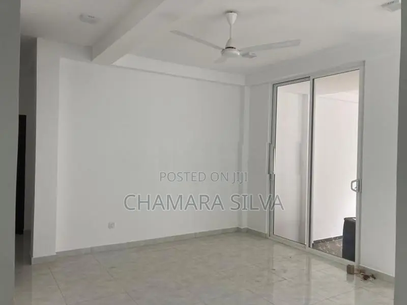 Brand New Building for Rent in Athurugiriya