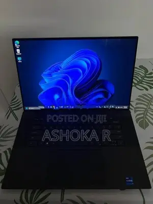 Dell XPS 17 9720 Laptop